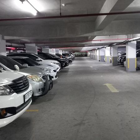 Apartemen Student Castle Джокьякарта Экстерьер фото
